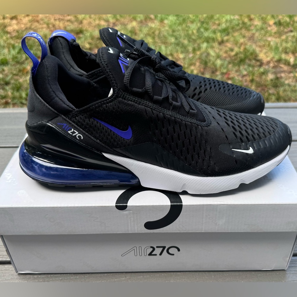 Nike AirMax 270 RARE Essential Black Persian Violet Purple Men's 10 BRAND NEW